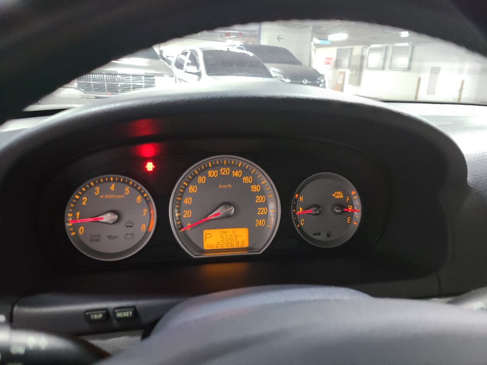 mvpq29v8f61.jpg