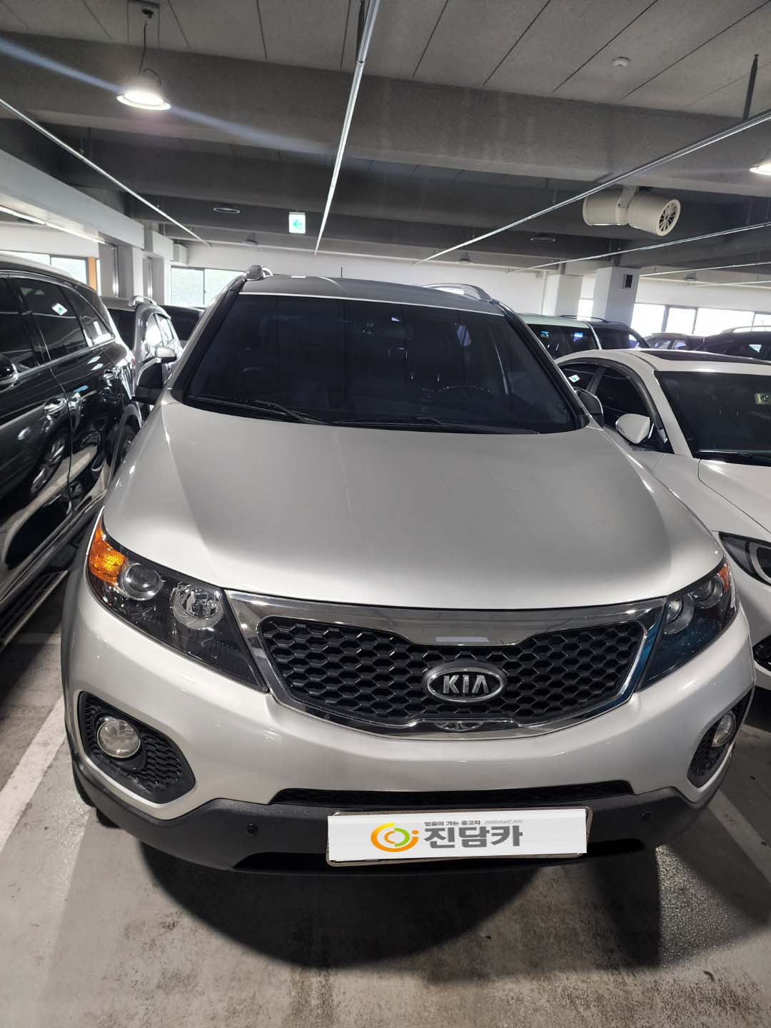 사고 없고 관리잘 된 쏘렌토R 중고차 구매 후기