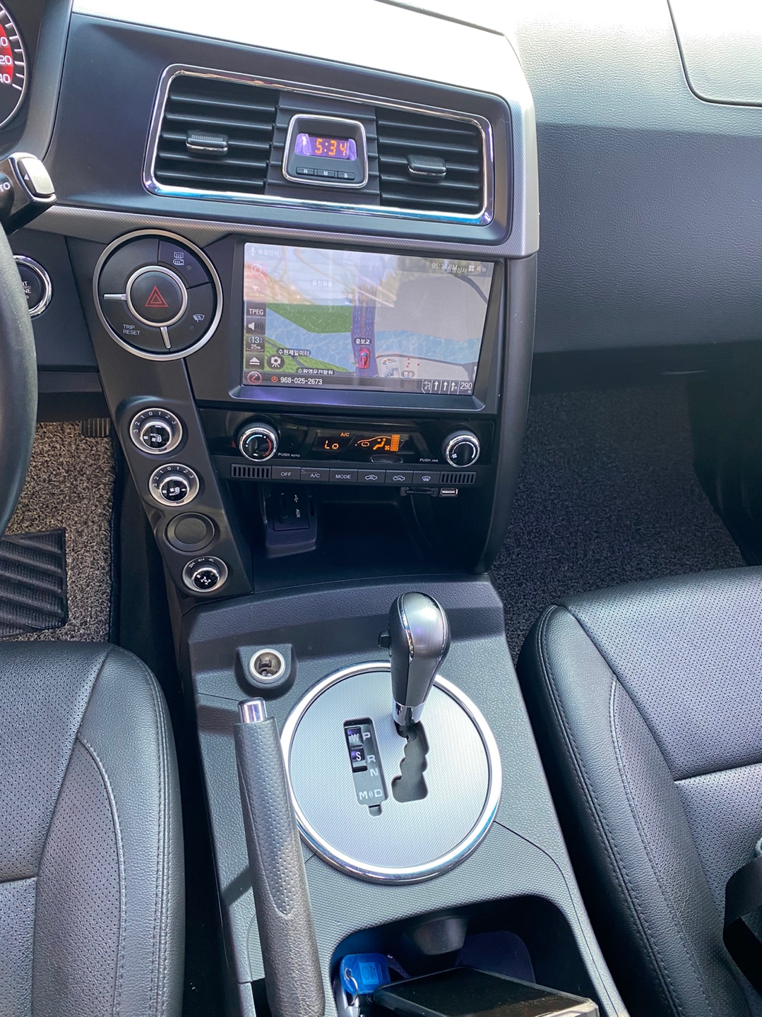 4z1i605crr6p.jpg