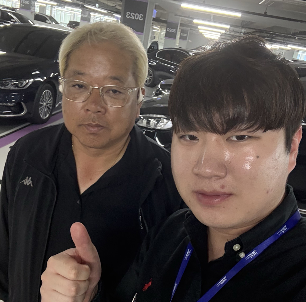 가족차 고민 끝! 용인 고객님의 카니발 중고 출고 성공기