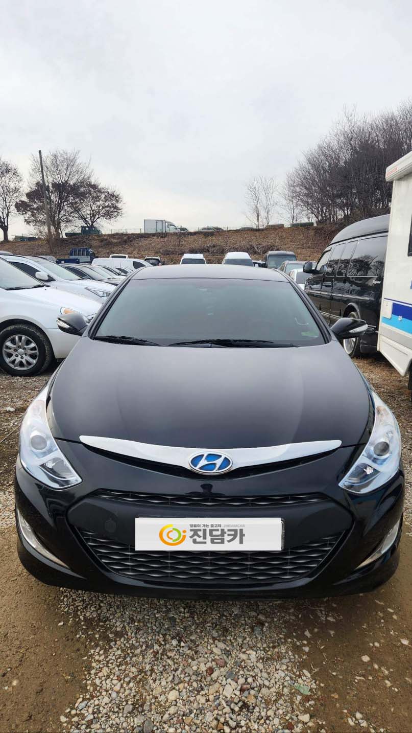 부담없는 일상을 위해 소나타 하이브리드 중고차 선택!