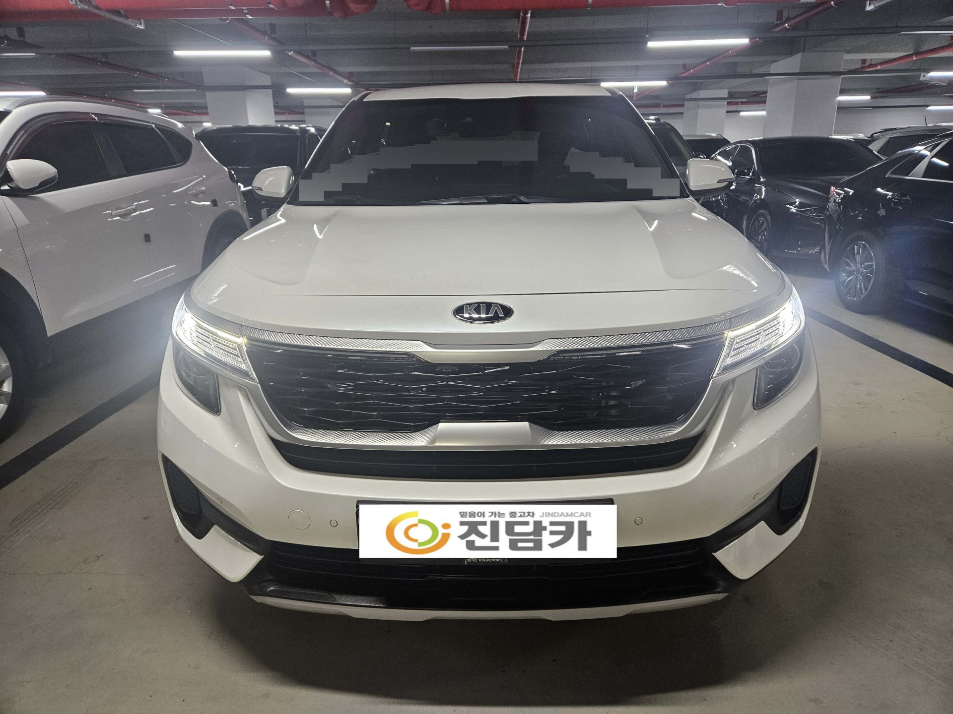 7a8ka2mgf6ua112387.jpg