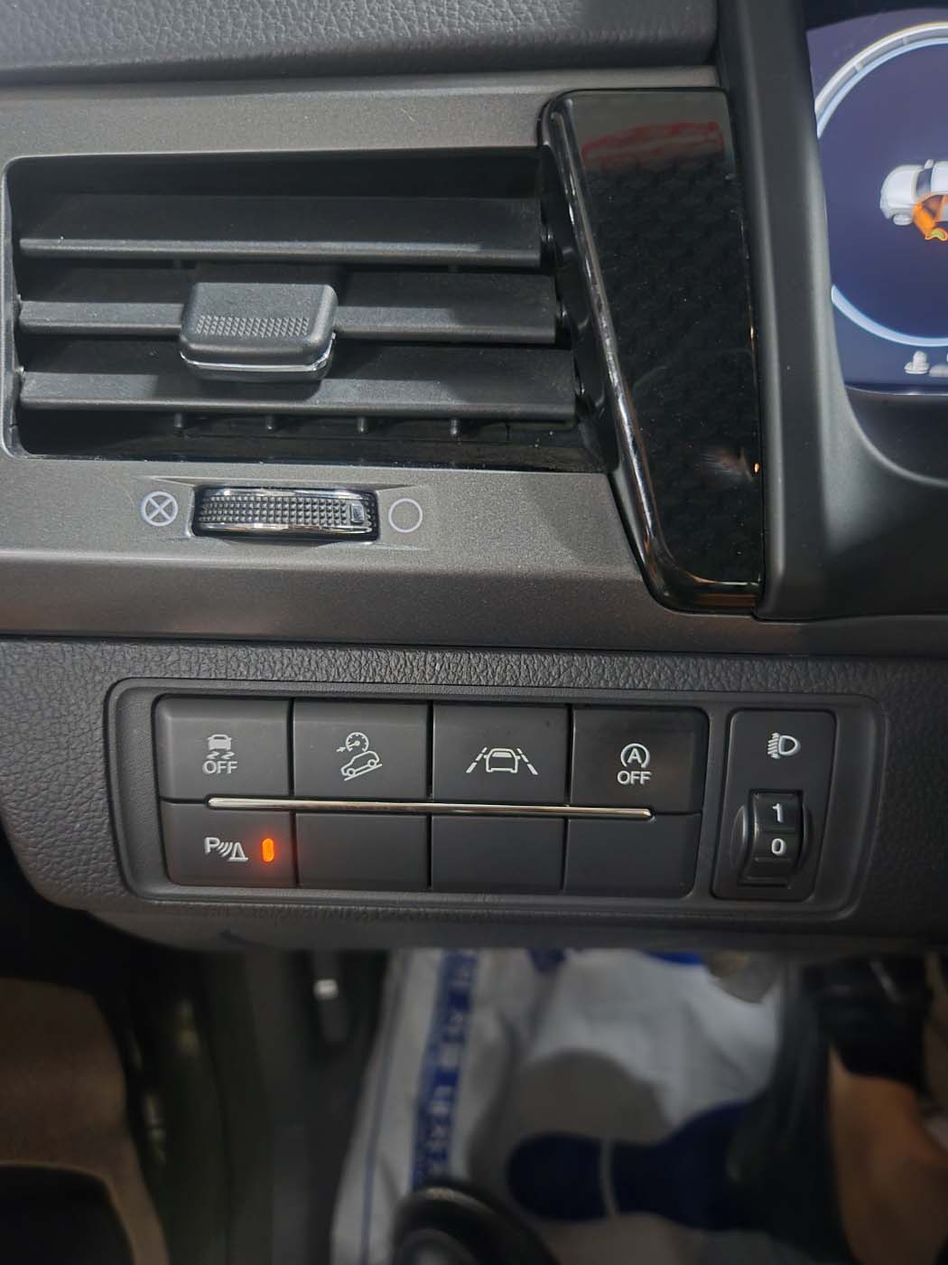 5d4opmf2hixi338320.jpg