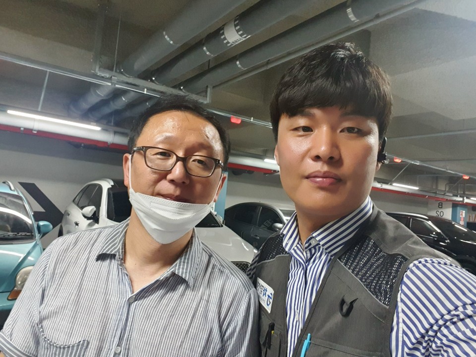 서울중고차 고객님의 만족도 최상 현대 소나타DN8 중고 진담카 후기!