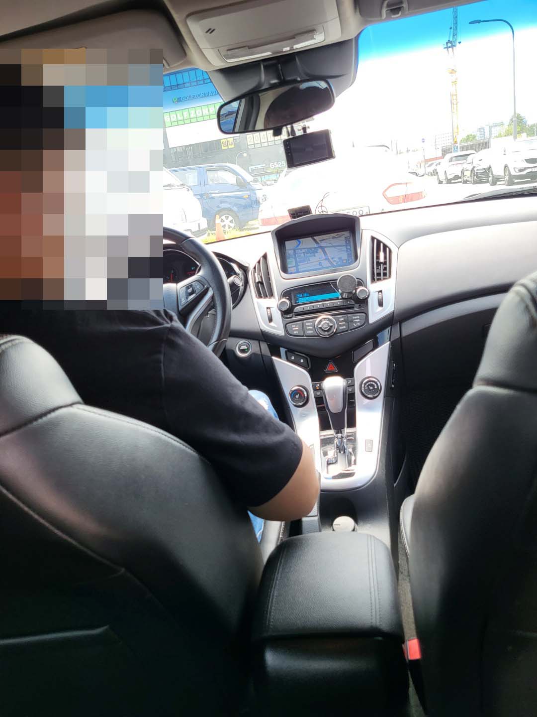 3b38tddp7bx6.jpg