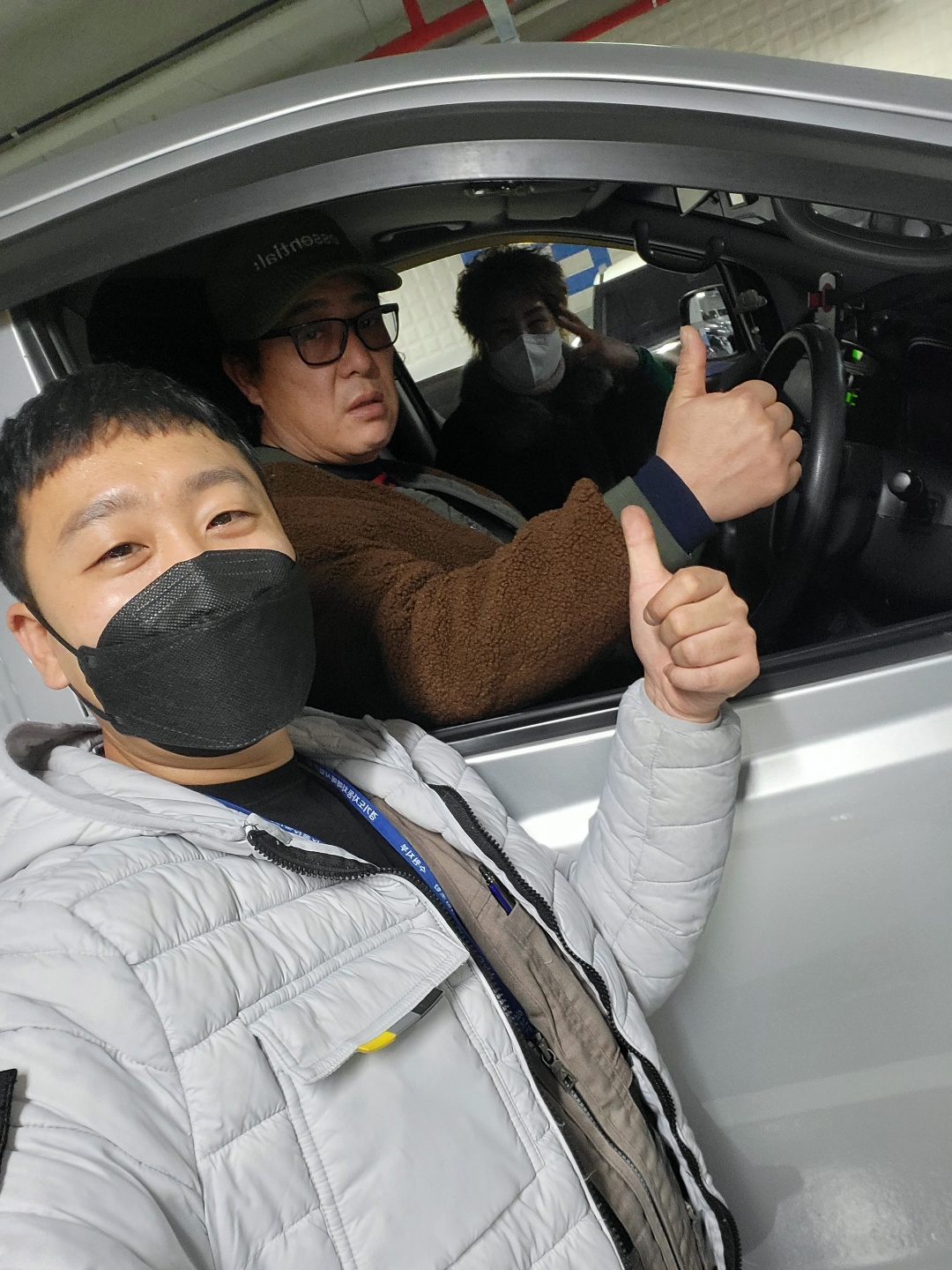 허위매물 걱정없이 그랜드스타렉스 3밴 중고차 구입한 울산 고객님