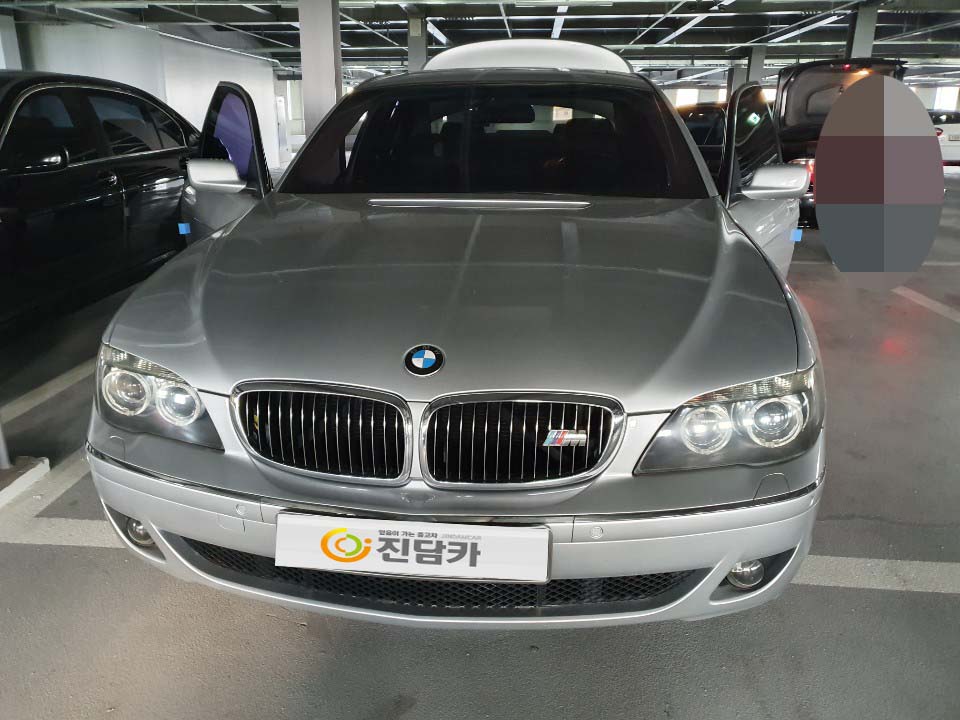 BMW 740I 중고차 조건과 금액 좋은 것으로~