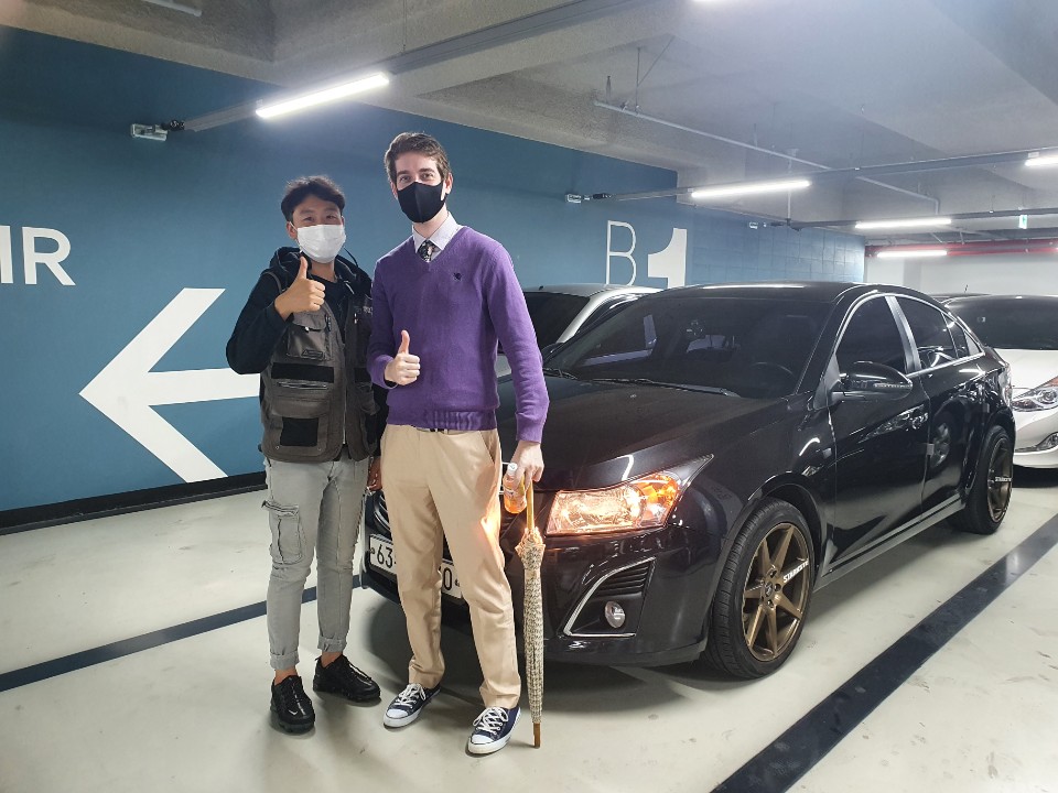 천안중고차 외국인 고객님도 안전하고 만족스럽게 크루즈 중고 후기