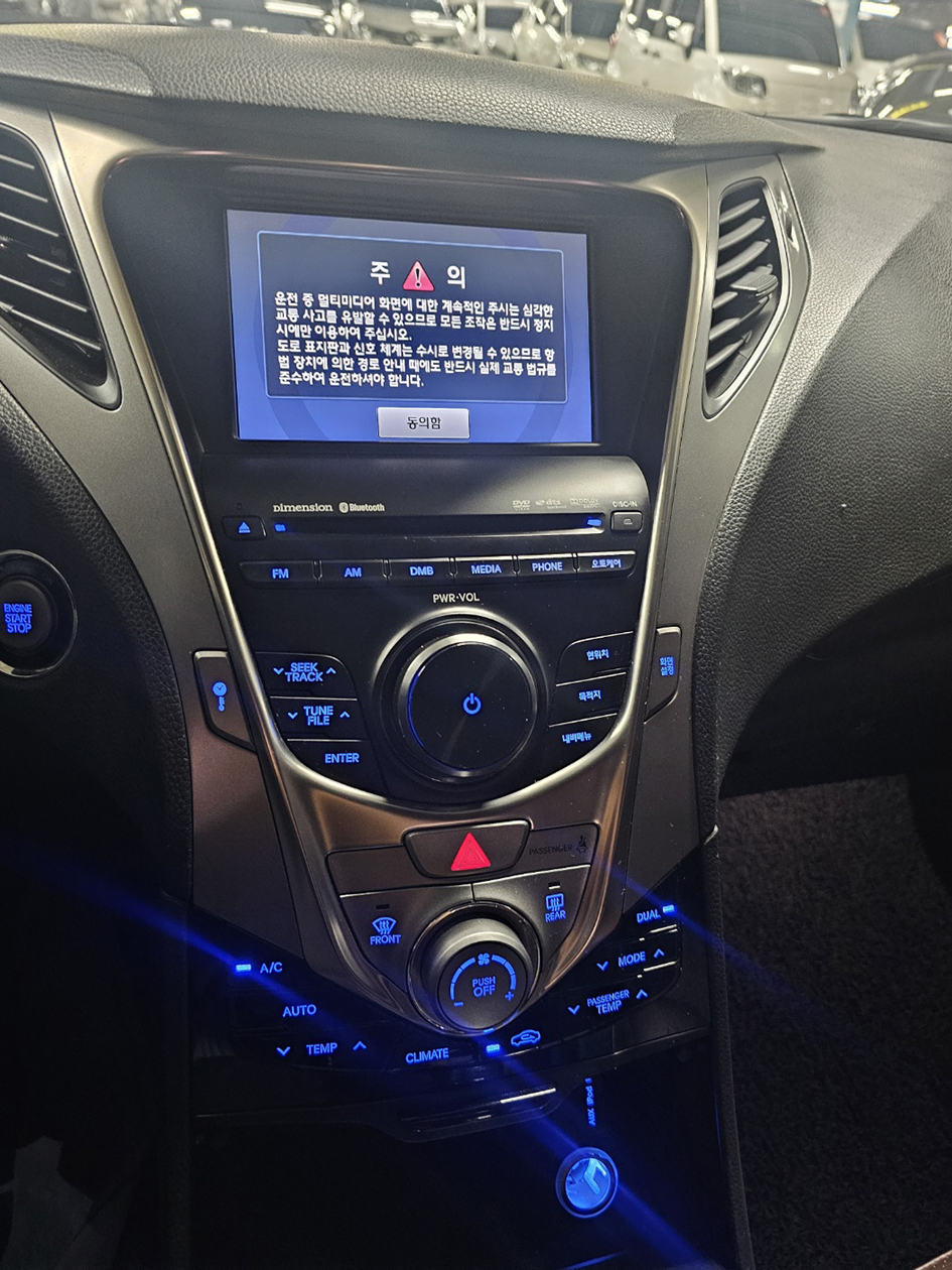 3wjilrebcc102279.jpg